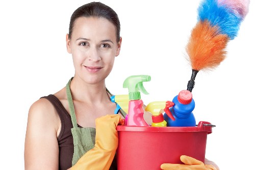 Professional move out cleaning in Kingstonuponthames for local flats and houses