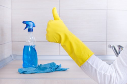 Professional hot water extraction cleaning for a hallway carpet in Kingstonuponthames